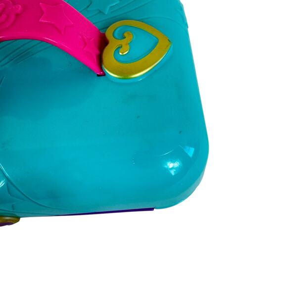 Polly Pocket 2017 Hidden Places Dance-Par-taay! Playset - Picture 4 of 13